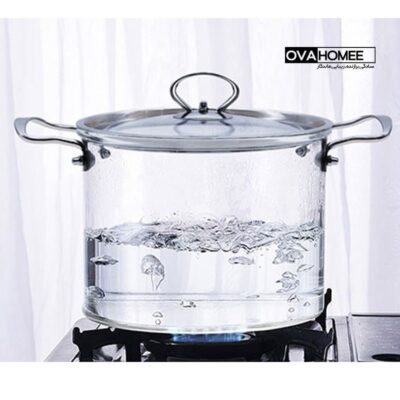 تصویر قابلمه پیرکس ۴.۵ لیتر داخل فر مناسب پخت سالم