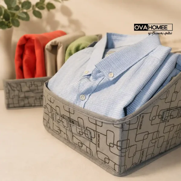 چیدمان لباس داخل باکس نظم دهنده Family Box سایز Small
